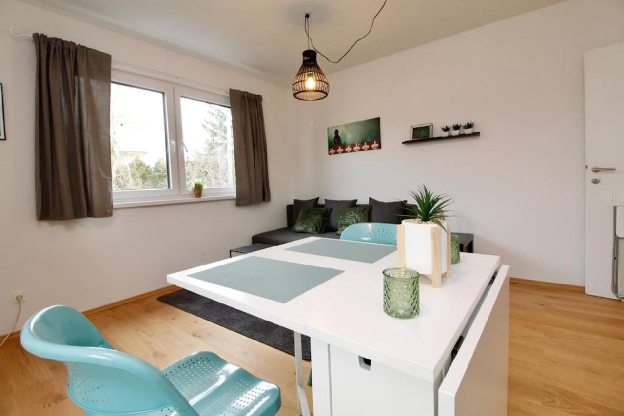 Modern Balcony With Free Parking Vienne